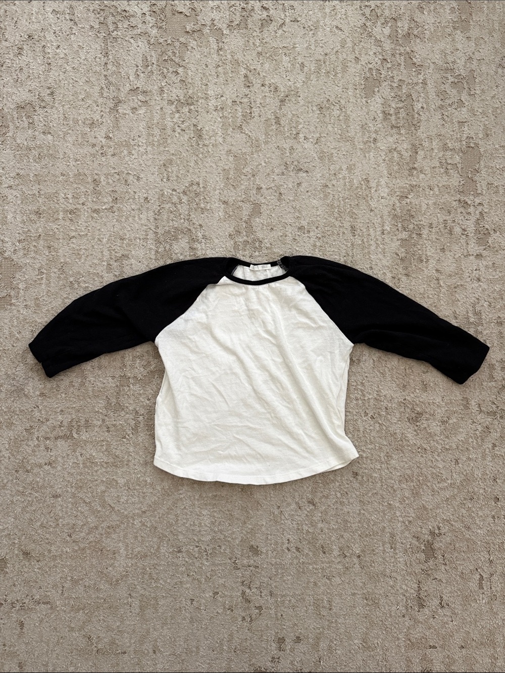 Zara Women’s Cropped Black & White Raglan Baseball Tee M (fits like a small)